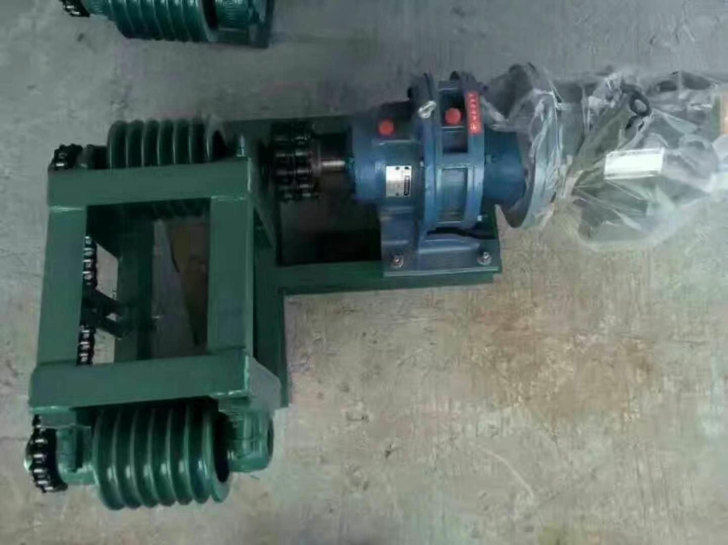 刮糞機(jī)